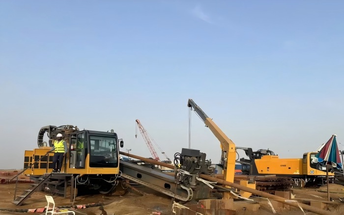 XCMG Horizontal Directional Drilling Rig for Underground Pipeline Construction Project Along the Coast of a Middle Eastern City